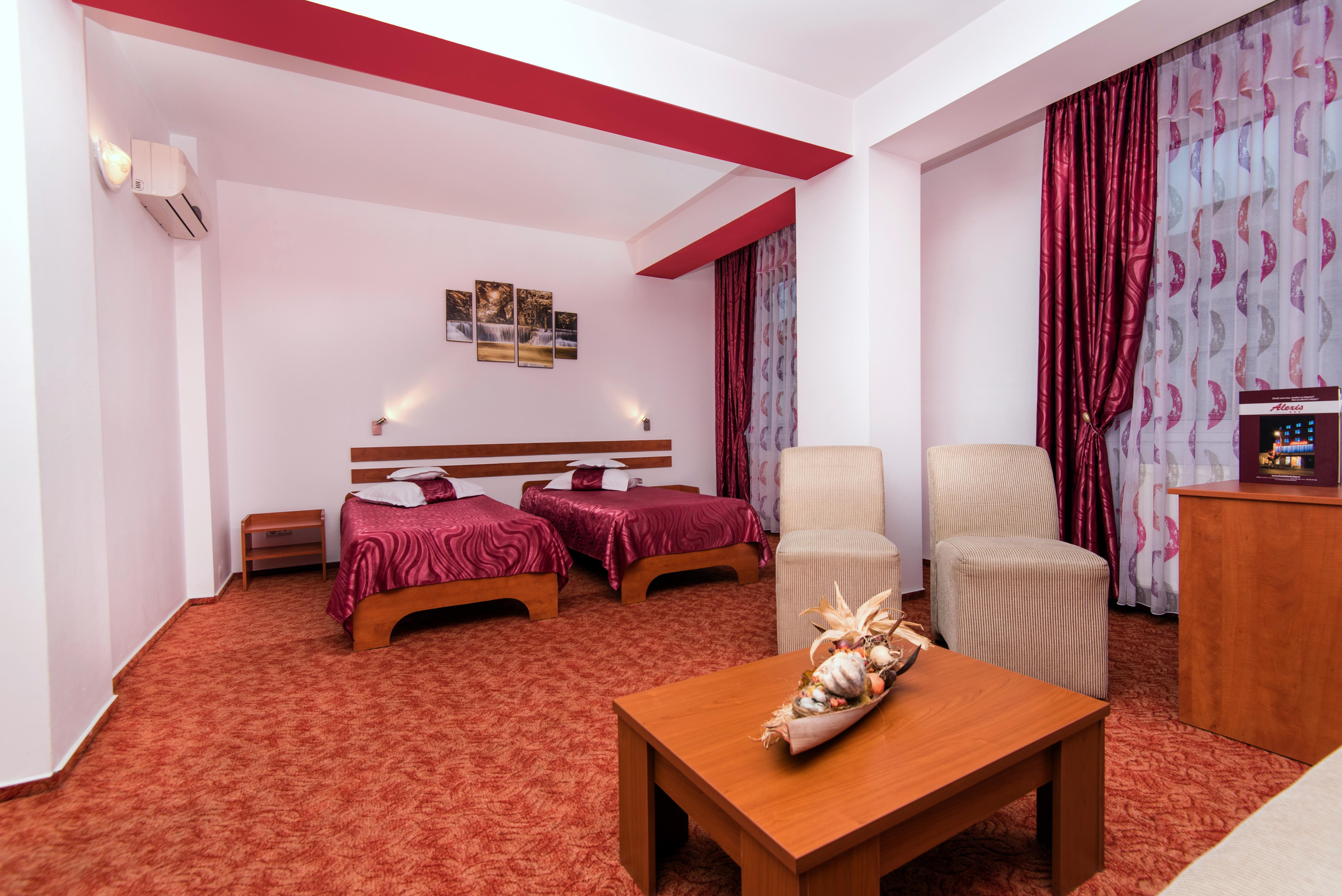 Hotel Alexis Клуж-Напока Экстерьер фото