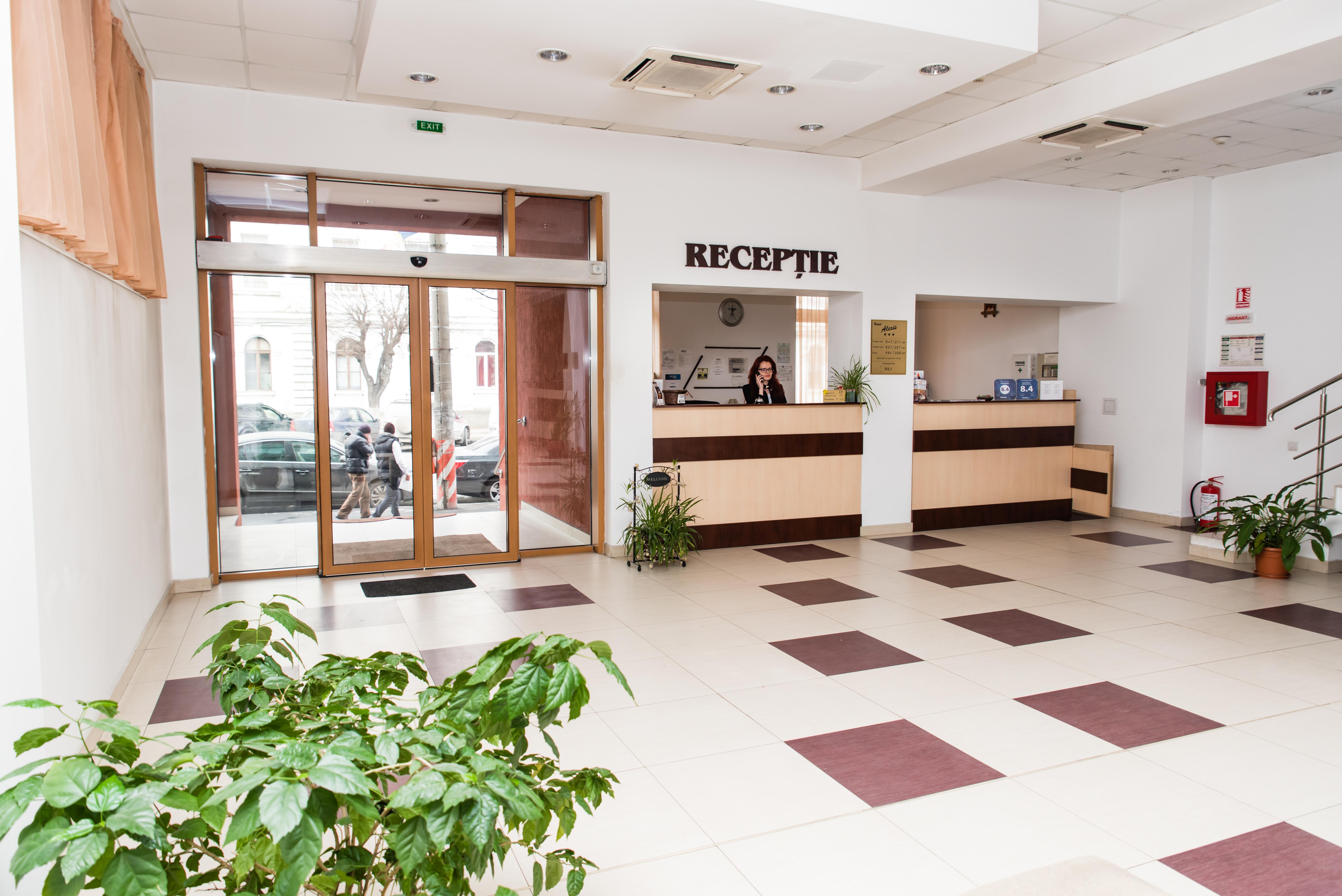 Hotel Alexis Клуж-Напока Экстерьер фото