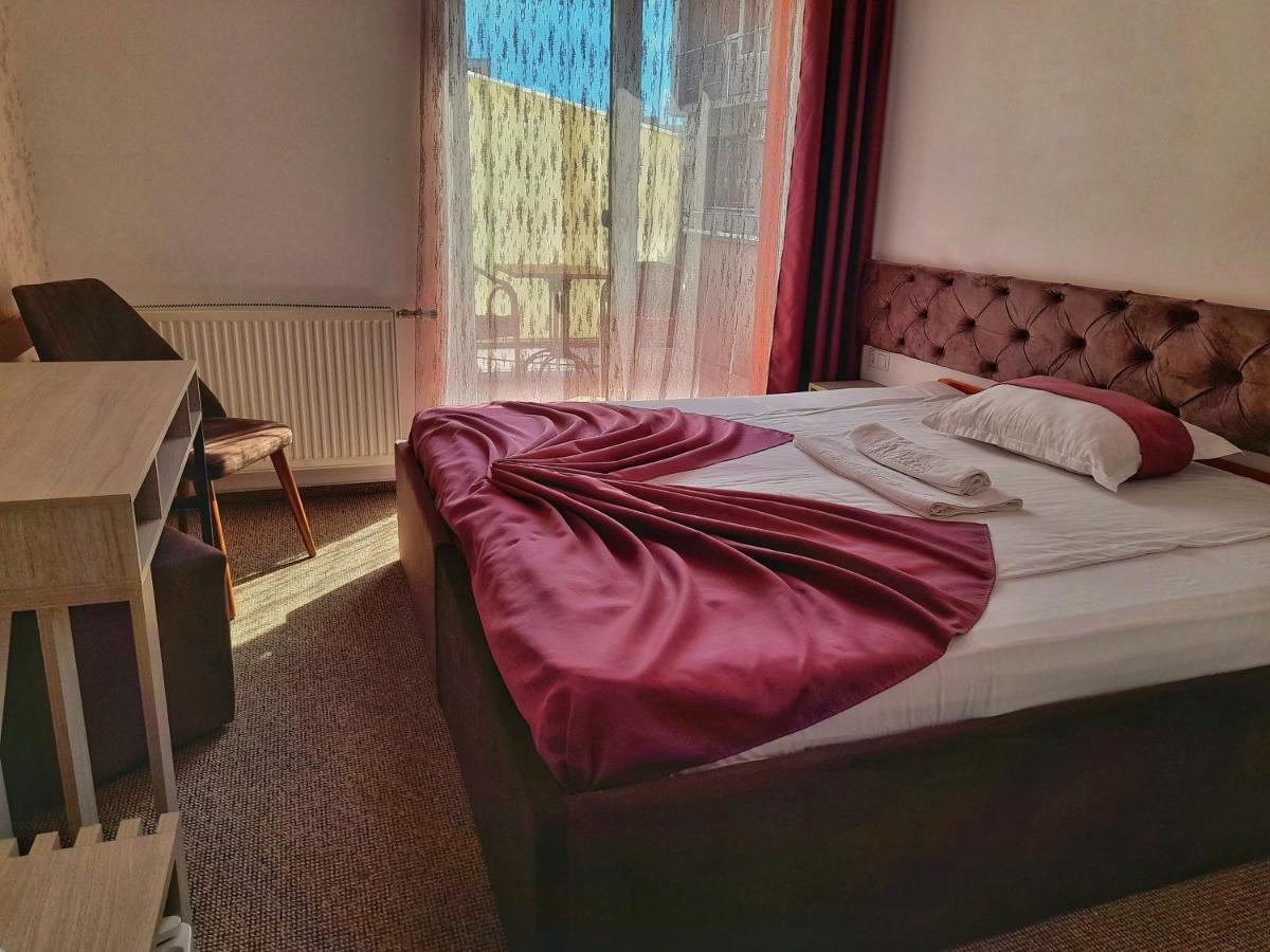 Hotel Alexis Клуж-Напока Экстерьер фото