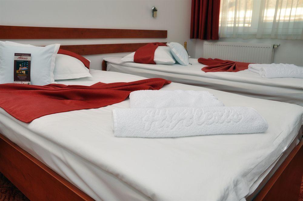 Hotel Alexis Клуж-Напока Экстерьер фото